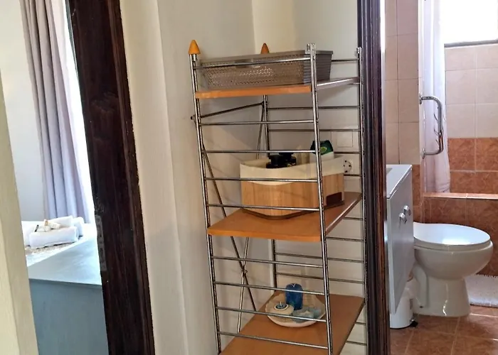 בית נופש Piazza Masari האראקי